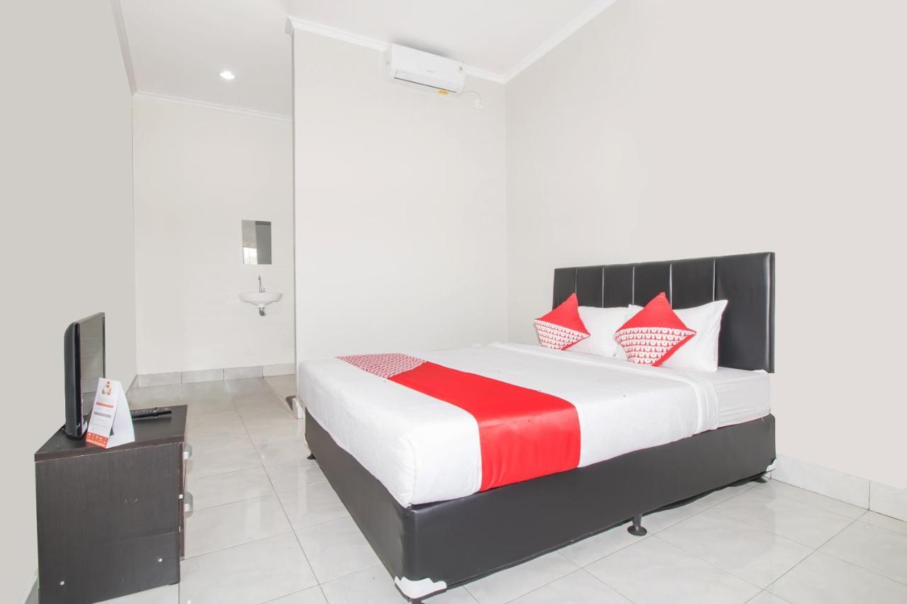 Oyo 2984 Berlian House Ungasan Hotel Jimbaran Екстериор снимка